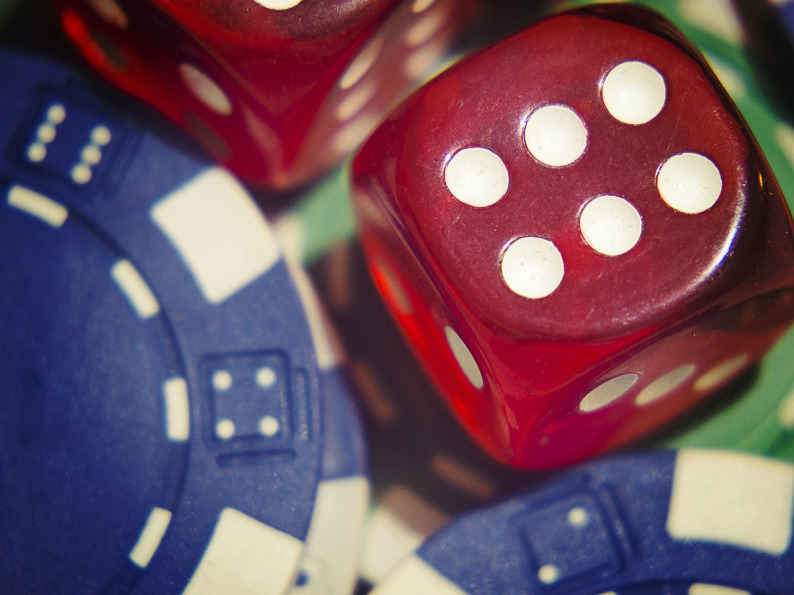 50% weekend reload bonus dice and chips promotion at RedTiger Asean